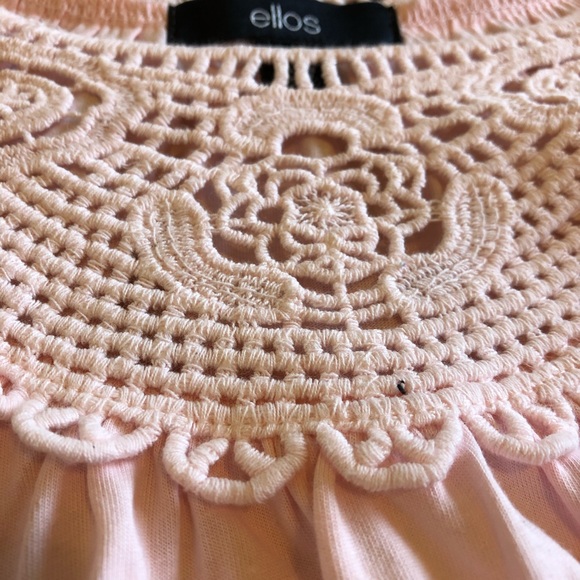 Ellos Pink Short Sleeve Crochet Peasant Top 4X - Picture 2 of 3